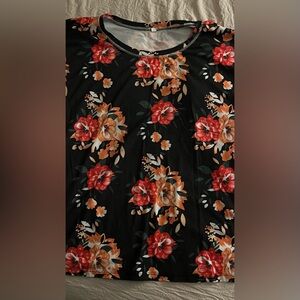 Women’s Black Floral Pajamas